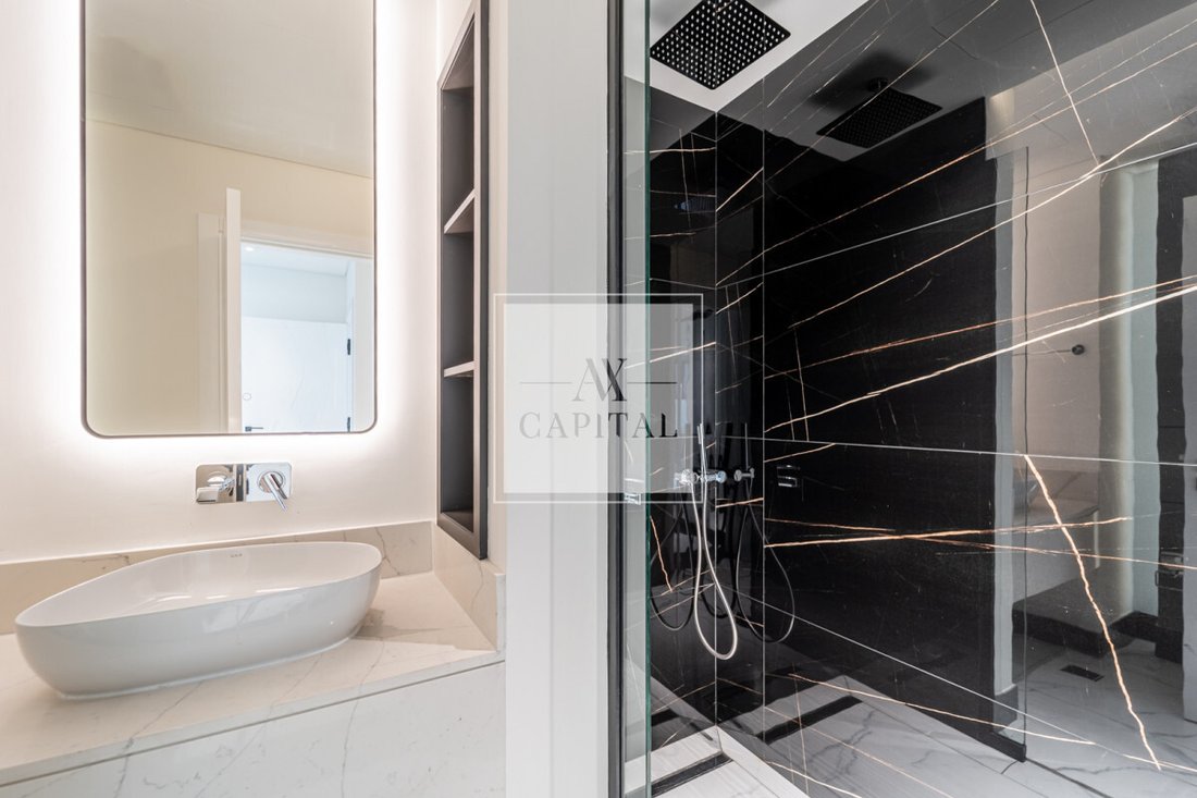 Apartment in Dubai Marina / Marsa Dubai, Dubai, United Arab Emirates 5 - 18648189