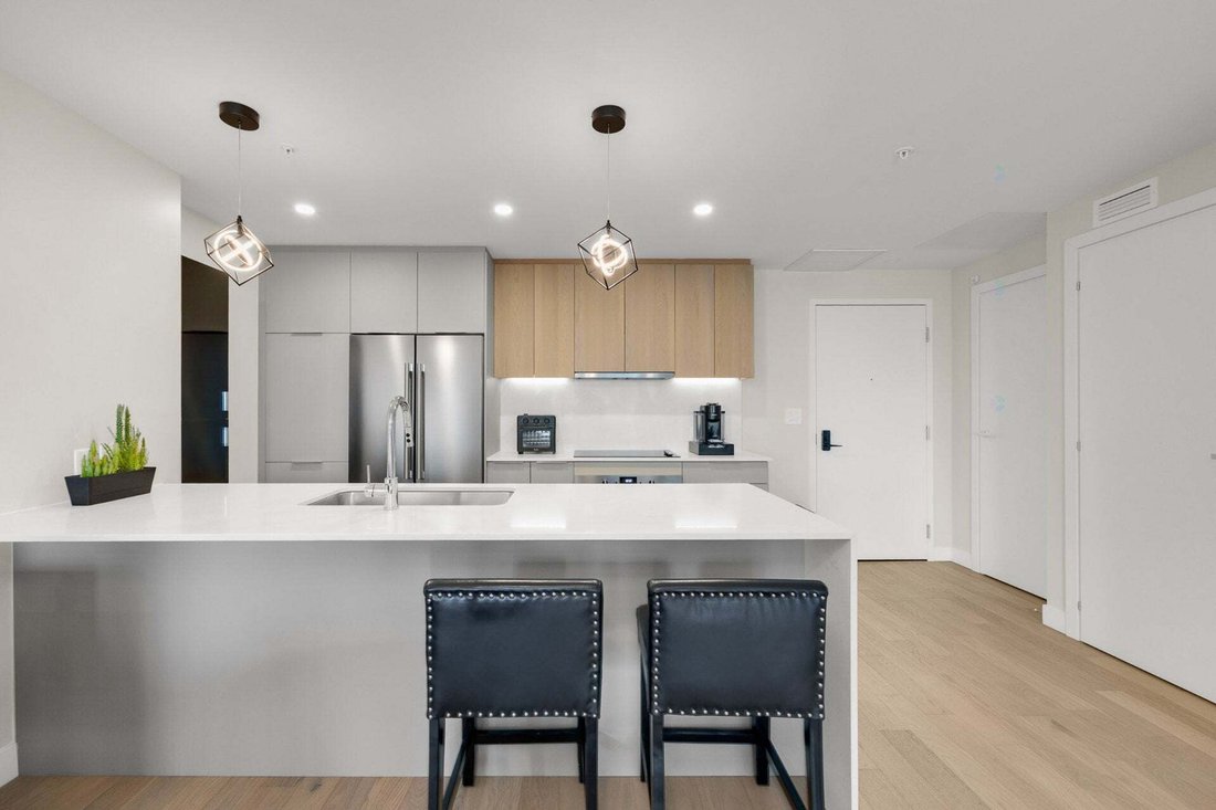 Condo in Laval, Quebec, Canada 3 - 18643439