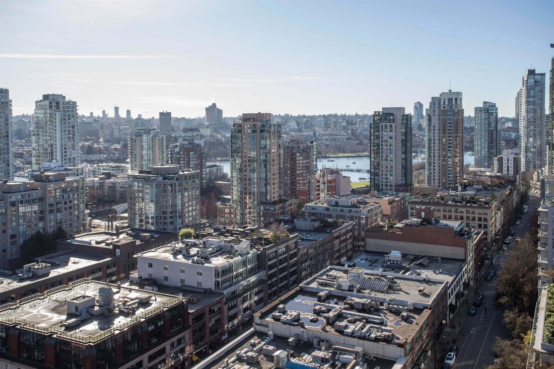 Condo in Vancouver, British Columbia, Canada 5 - 18643877
