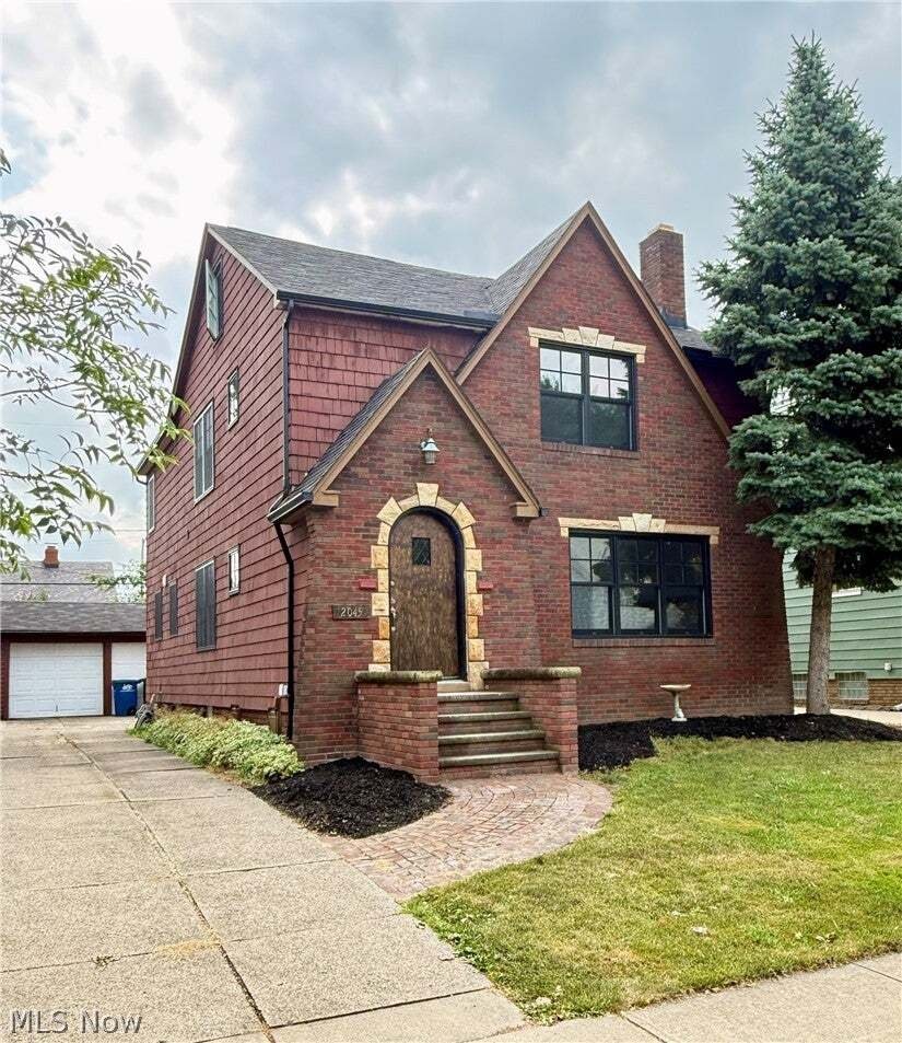 House in Lakewood, Ohio, United States 1 - 18642038
