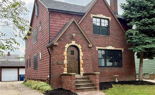 House in Lakewood, Ohio, United States 1