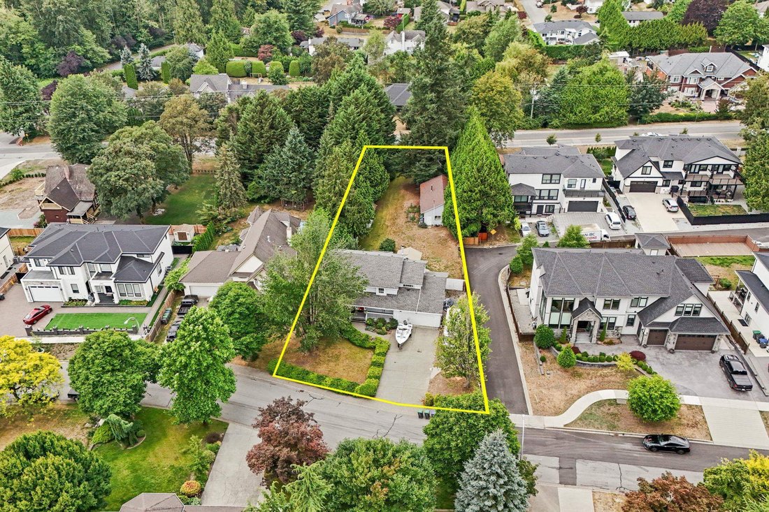 House in Surrey, British Columbia, Canada 3 - 18643849