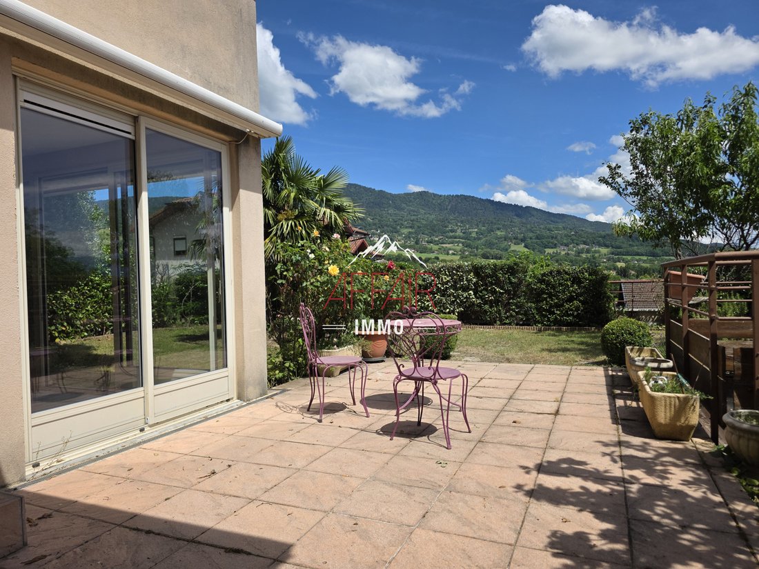 Apartment in Cranves-Sales, Auvergne-Rhône-Alpes, France 2 - 18365950