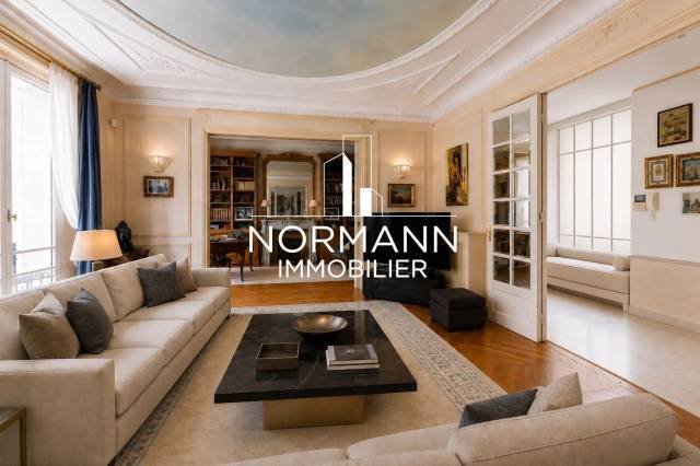 Apartment in Pereire-Malesherbes, Paris 17e Arrondissement, Paris 3 - 18271239
