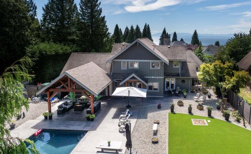 Haus in Gibsons, Britisch-Kolumbien, Kanada 1