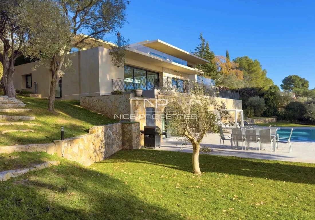 Villa in Mougins, Provence-Alpes-Côte d'Azur, France 3 - 18647650