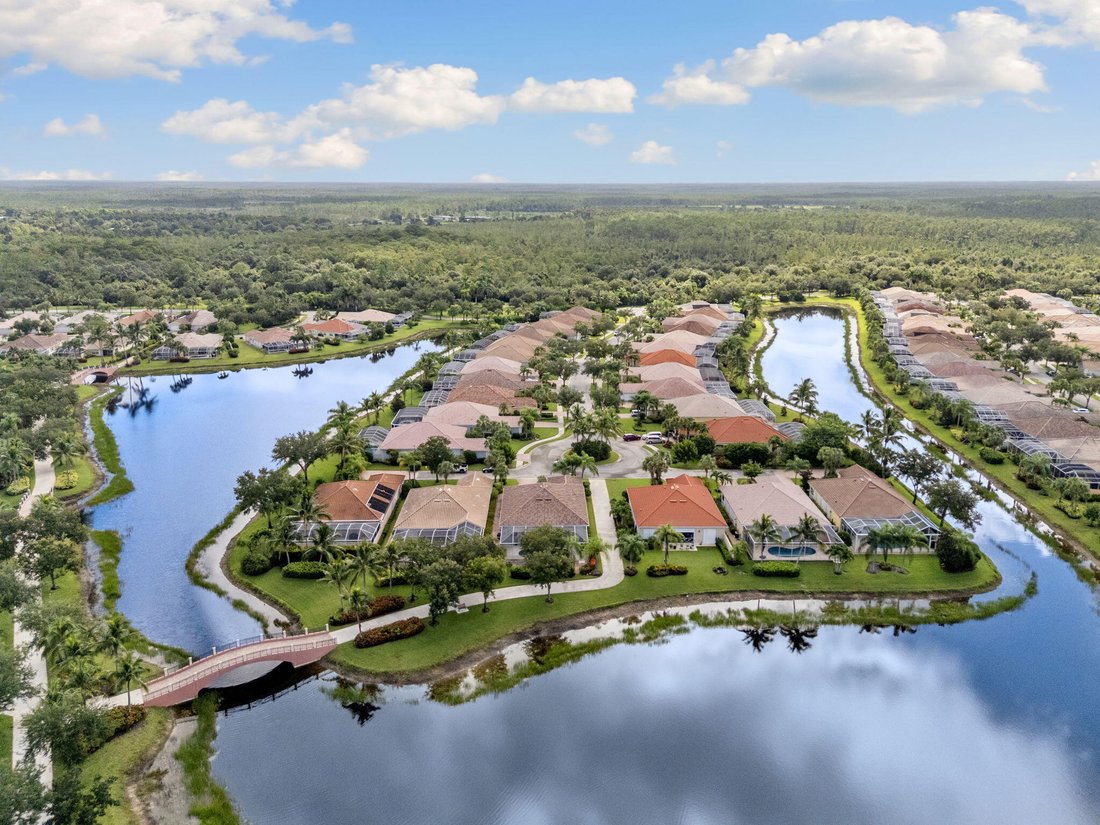 House in Naples, Florida, United States 4 - 18645336