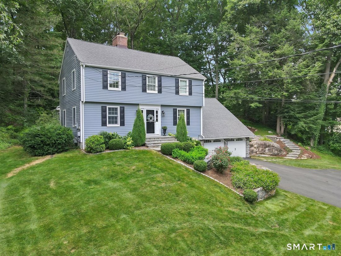 House in Glastonbury, Connecticut, United States 2 - 18647463