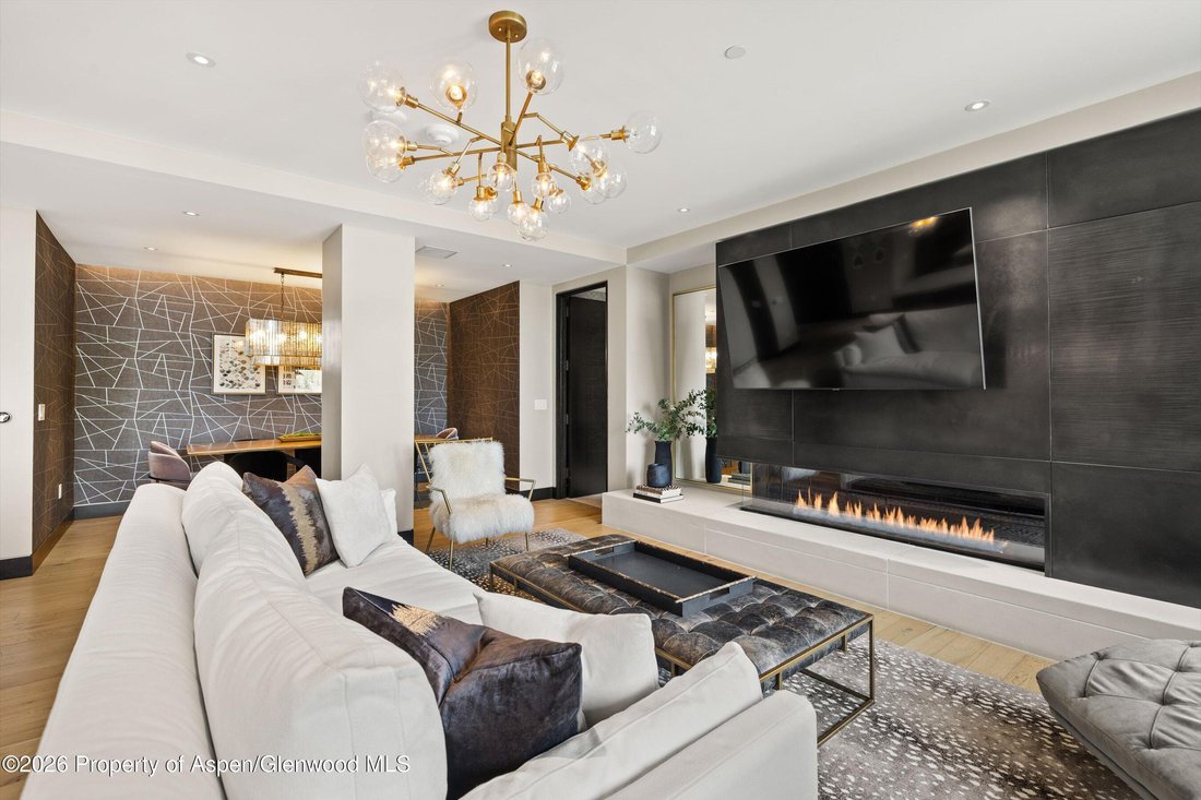 Condo in Snowmass Village, Colorado, United States 2 - 18160487