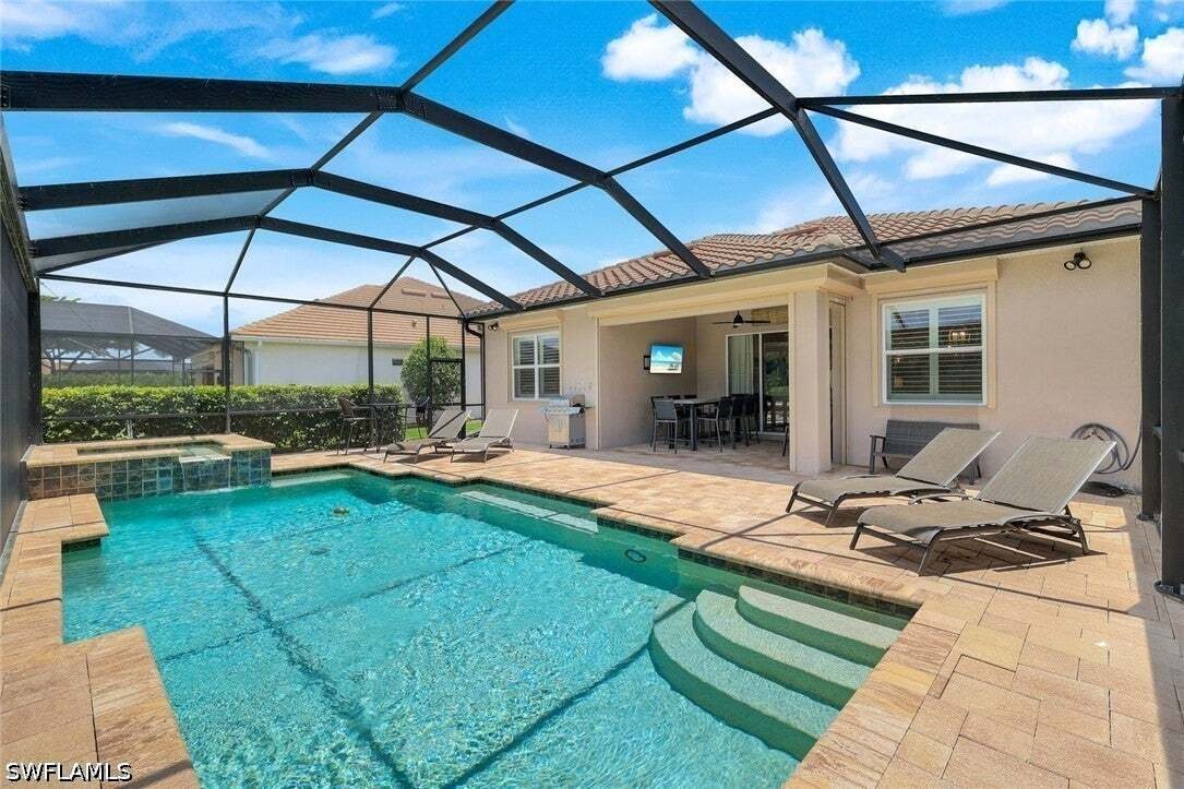House in Naples, Florida, United States 4 - 18645563