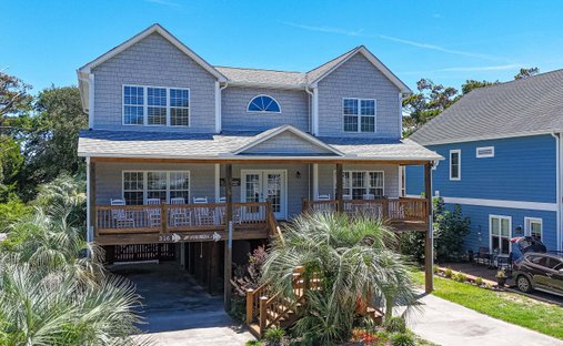 House in Oak Island, North Carolina, United States 1