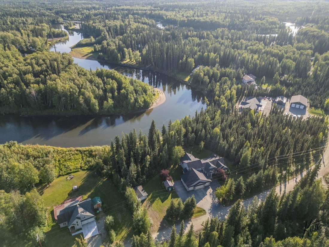 Fairbanks, Alaska, United States 5 - 18644989
