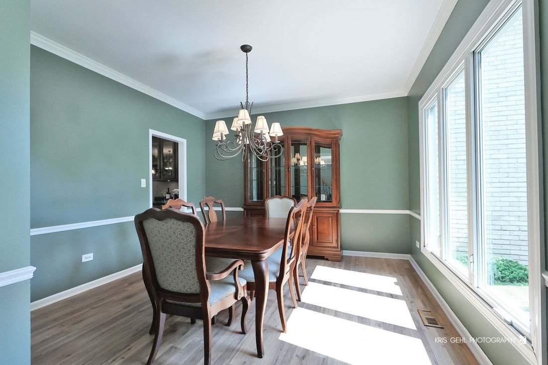 House in Aurora, Illinois, United States 5 - 18642288