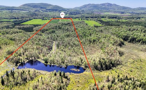 Land in Lac-Brome, Quebec, Canada 1
