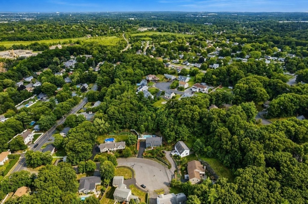 House in Peabody, Massachusetts, United States 3 - 18642524