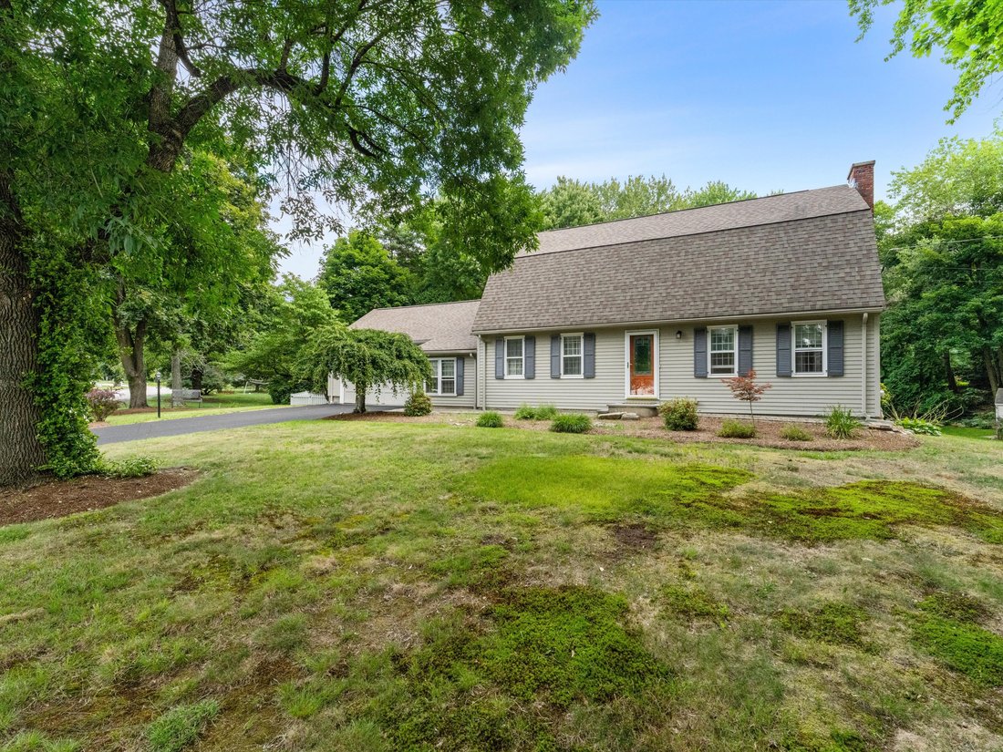 House in Westborough, Massachusetts, United States 3 - 18644492