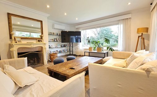 House in La Lonja, Buenos Aires Province, Argentina 1