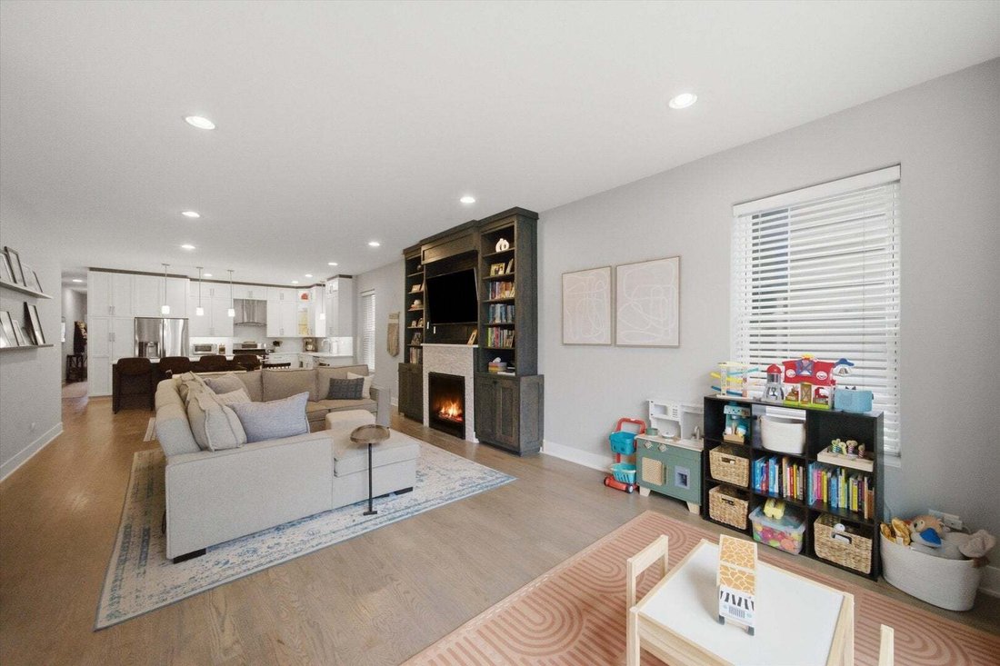 Condo in Chicago, Illinois, United States 2 - 18646714