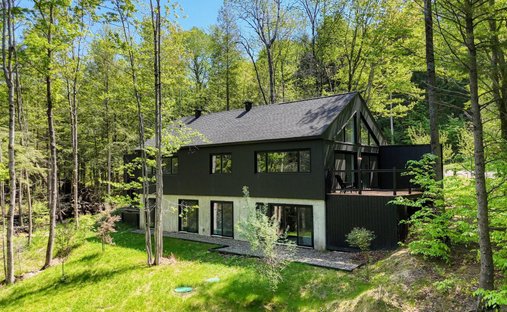 House in Eastman, Quebec, Canada 1