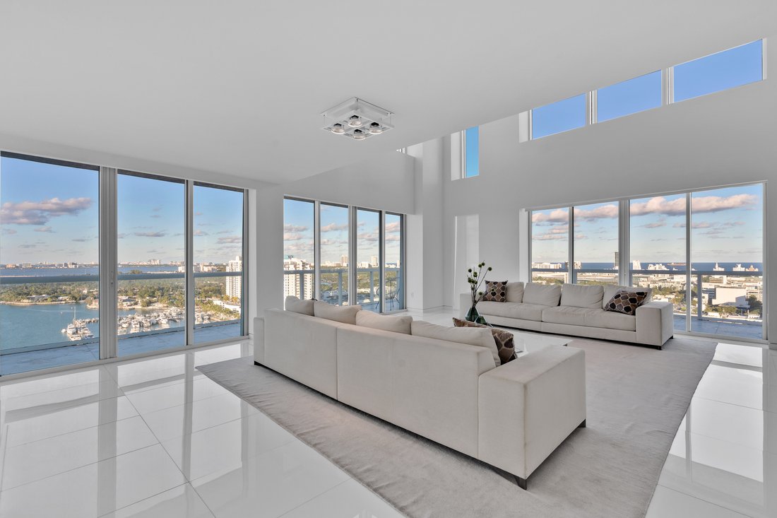 Condo in Miami Beach, Florida, United States 1 - 18648619