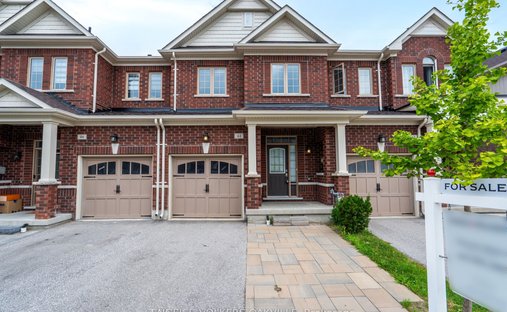 Townhouse in New Tecumseth, Ontario, Canada 1