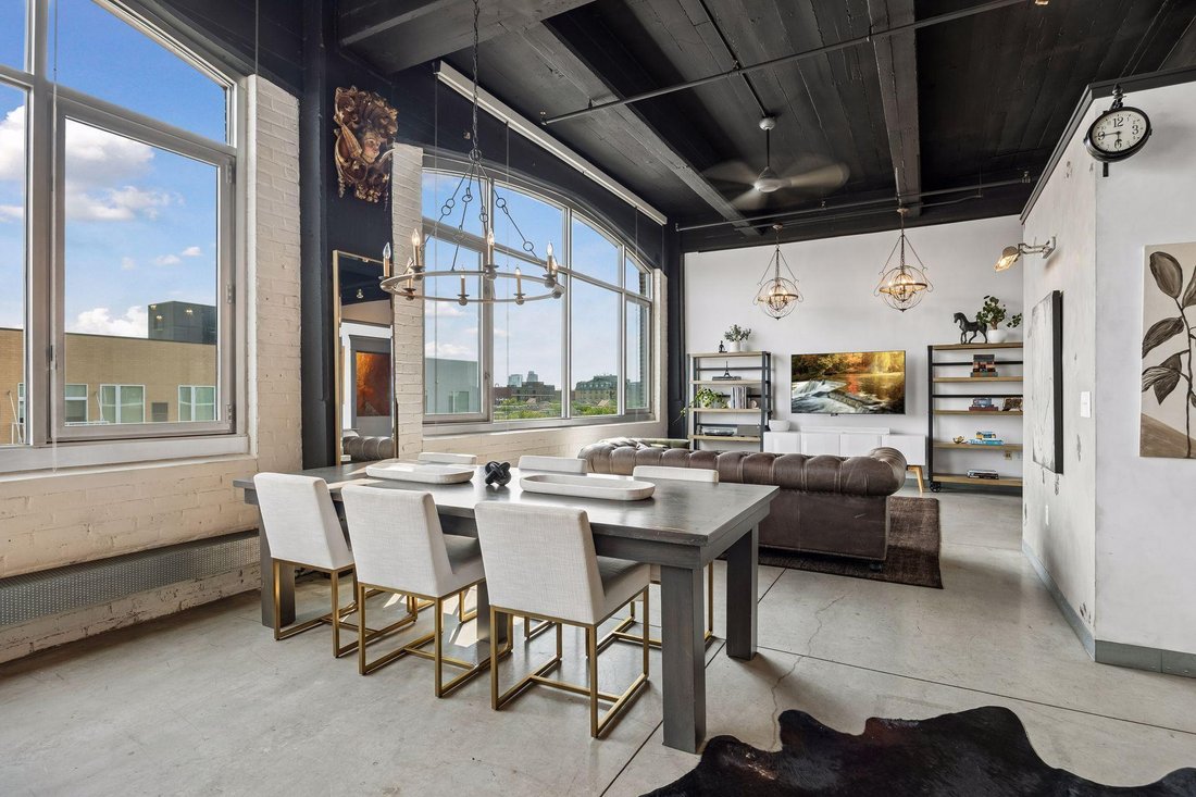 Condo in Minneapolis, Minnesota, United States 1 - 18643007