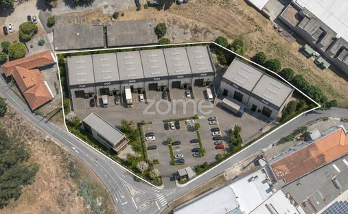 Land in Brito, Braga, Portugal 1