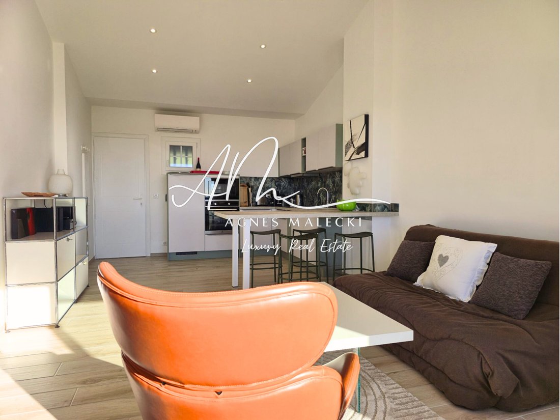 Apartment in Le Lavandou, Provence-Alpes-Côte d'Azur, France 5 - 18642525