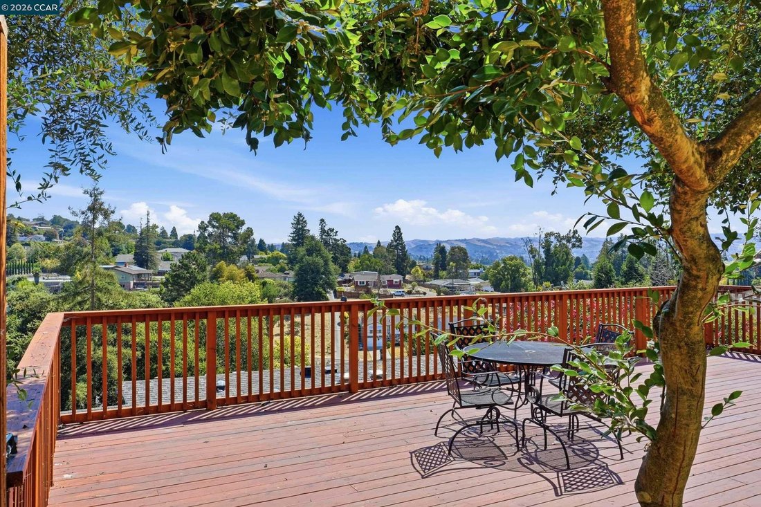House in Castro Valley, California, United States 3 - 18646061