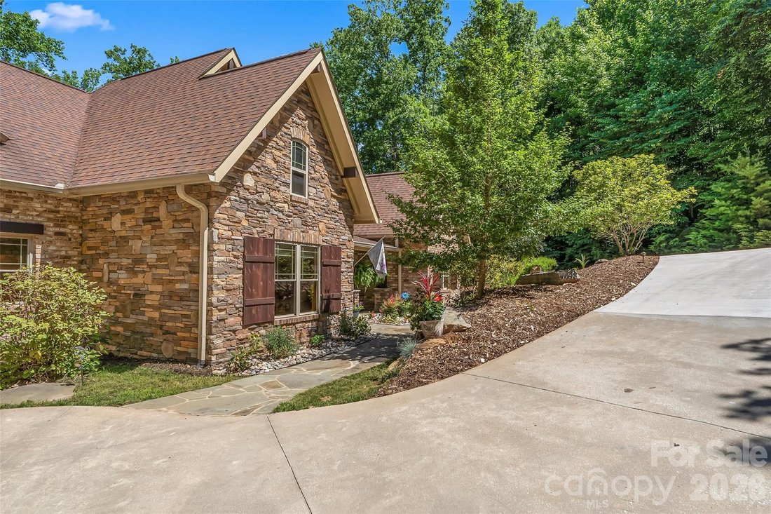 House in Nebo, North Carolina, United States 5 - 18647357