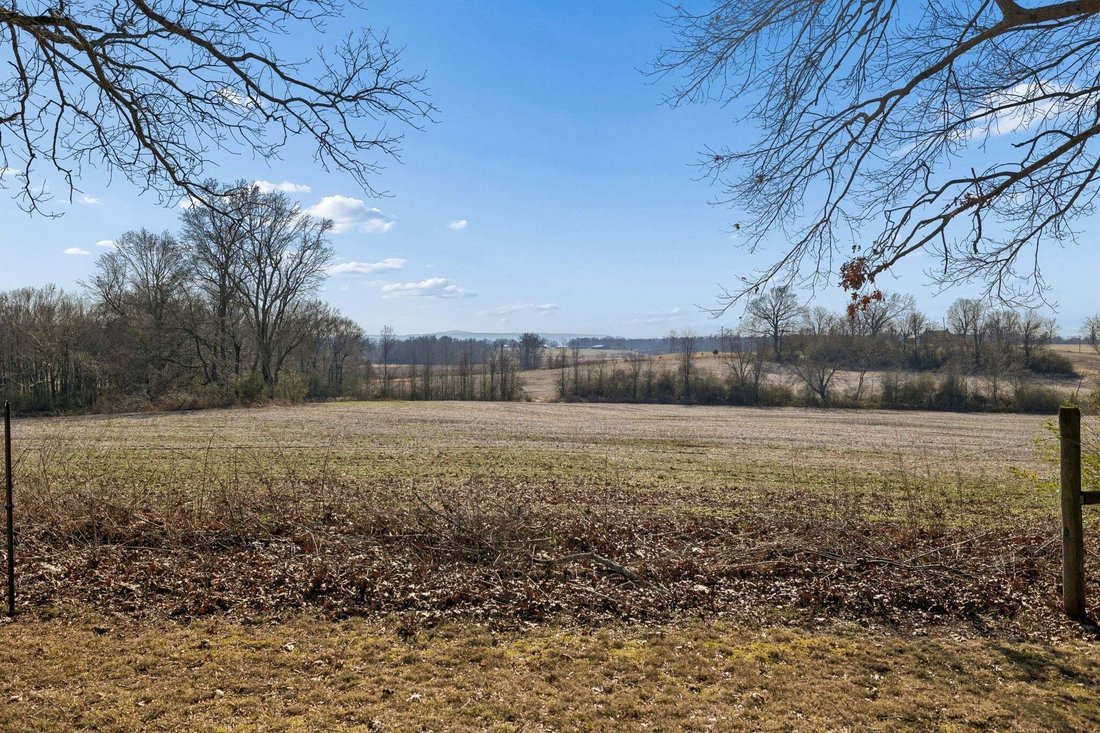 House in Sparta, Tennessee, United States 4 - 18646430