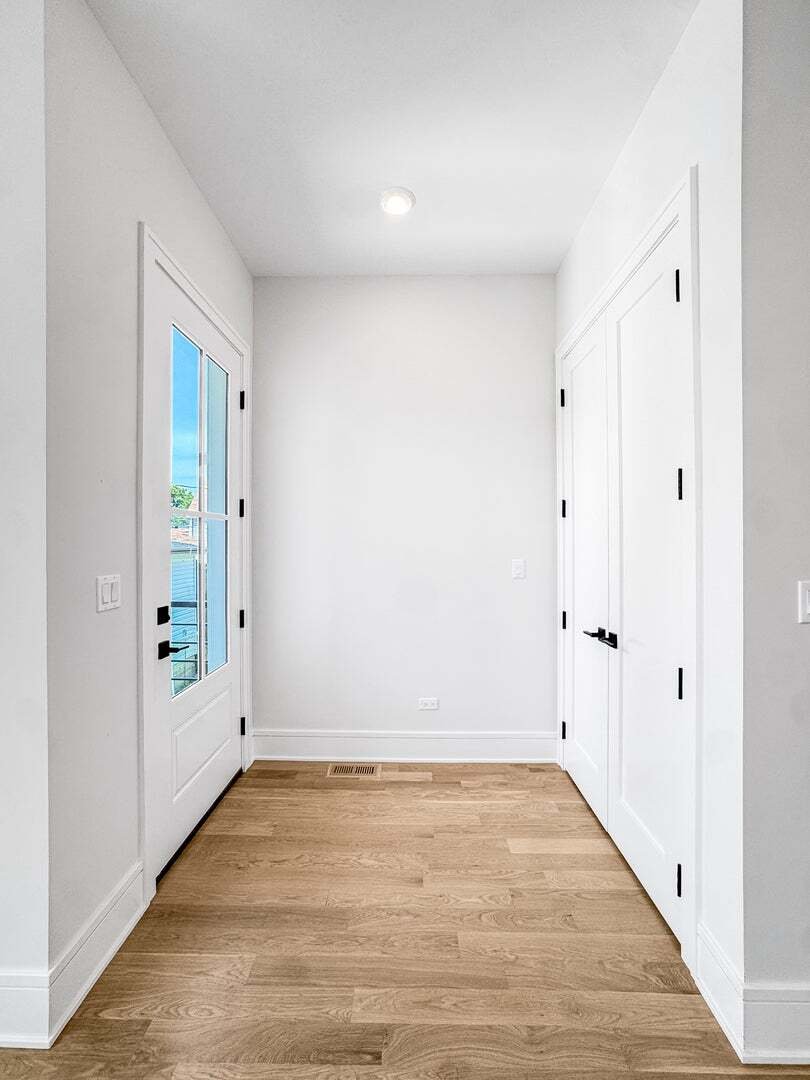 Condo in Chicago, Illinois, United States 2 - 18642675