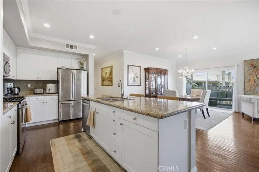 Condo in Hawthorne, California, United States 4 - 18646474