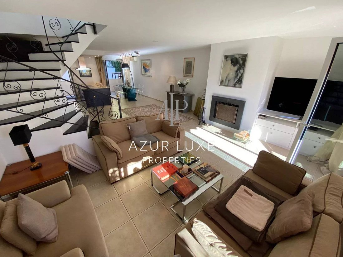 Villa in Èze, Provence-Alpes-Côte d'Azur, France 3 - 15768560