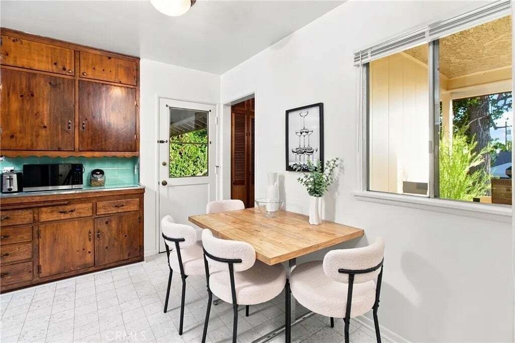 House in Burbank, California, United States 4 - 18646588
