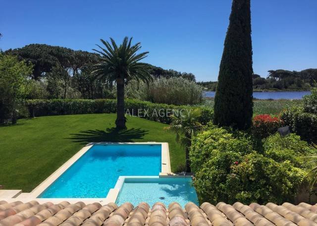 House in Zone Est Diffuse, Saint-Tropez, France 3 - 18261264