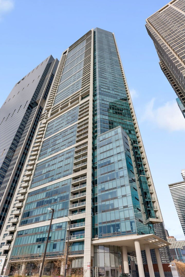 Condo in Chicago, Illinois, United States 1 - 18642709