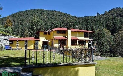 House in Santa María Mazatla, State of Mexico, Mexico 1