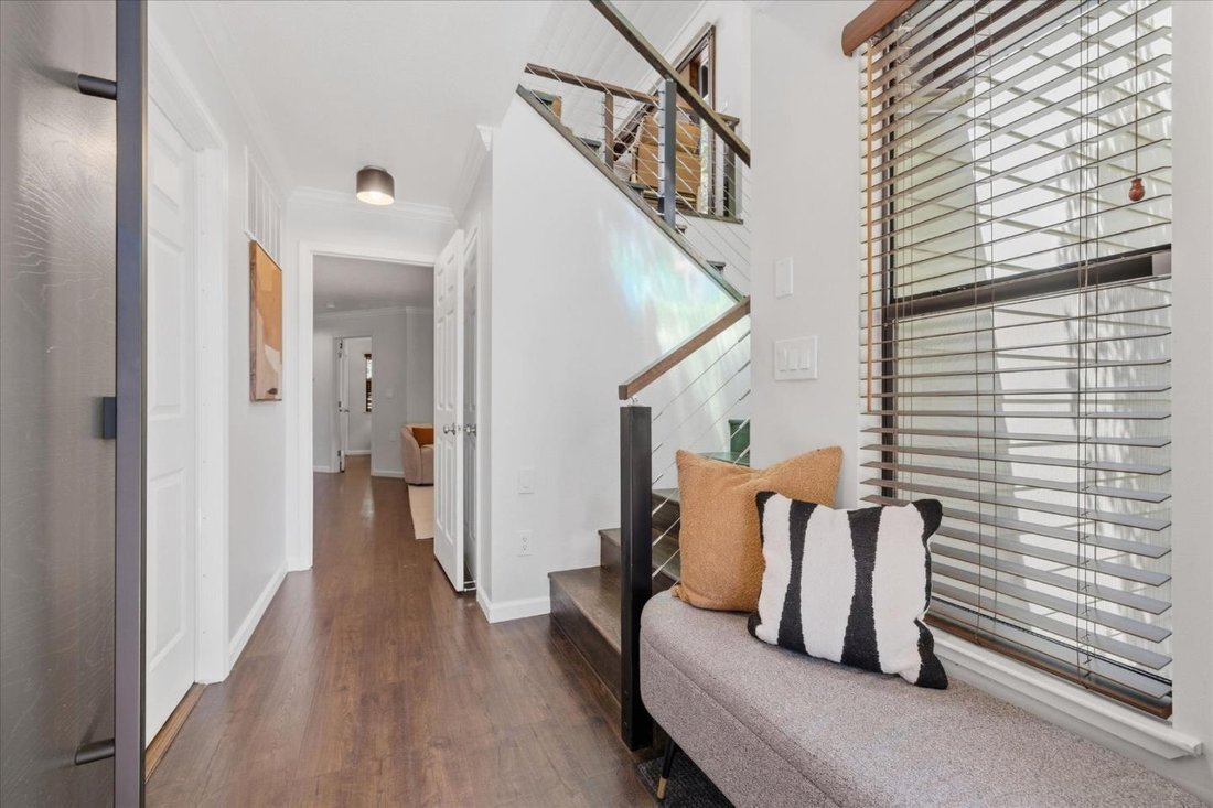 House in Los Gatos, California, United States 3 - 18646079