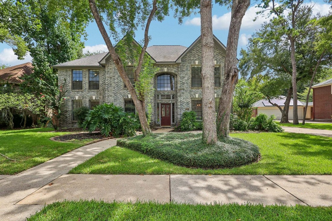 House in Friendswood, Texas, United States 1 - 18648269