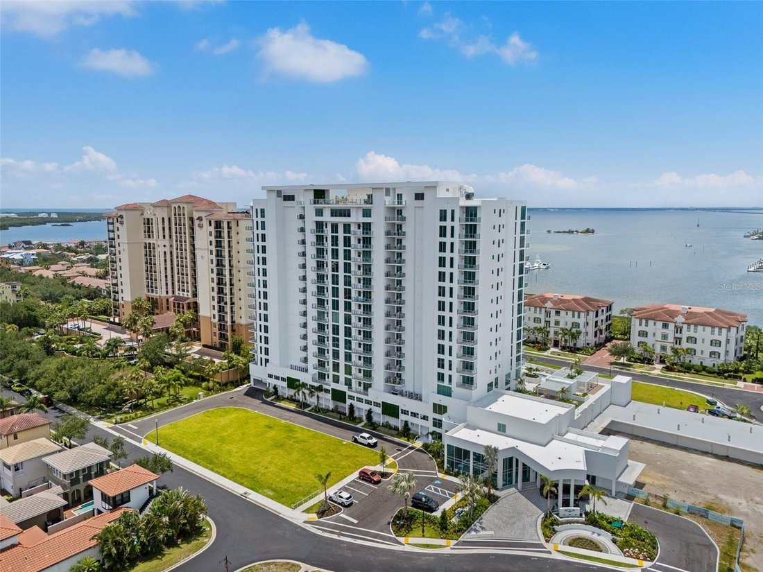 Condo in Tampa, Florida, United States 1 - 18643353