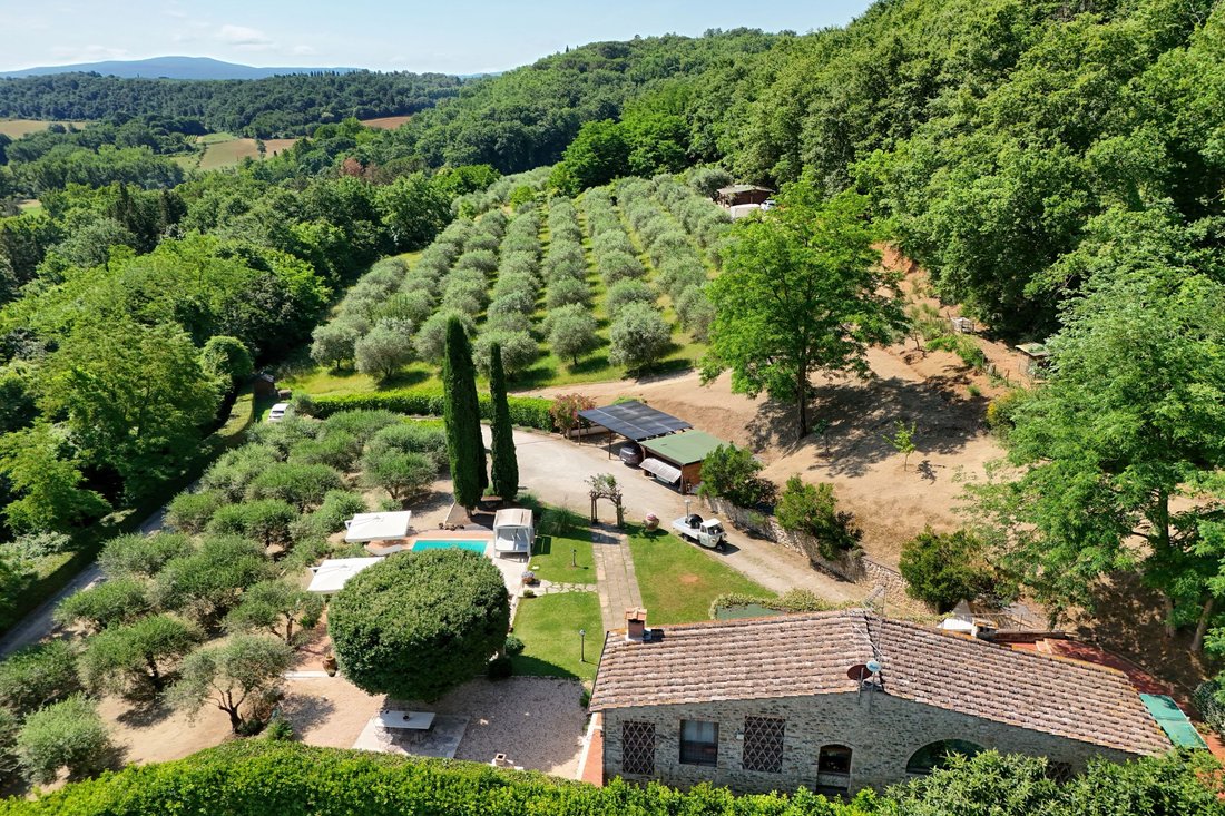 House in Poggibonsi, Tuscany, Italy 4 - 18650335