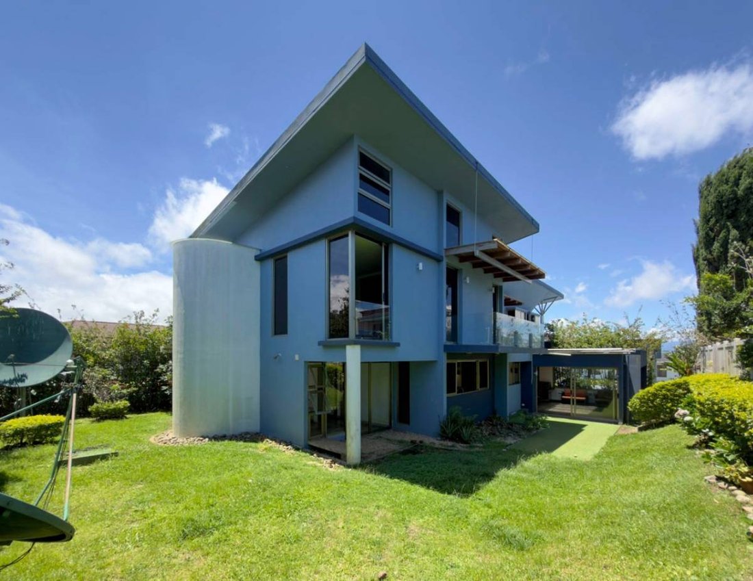 House in Santa Cecilia, Heredia Province, Costa Rica 2 - 18645307