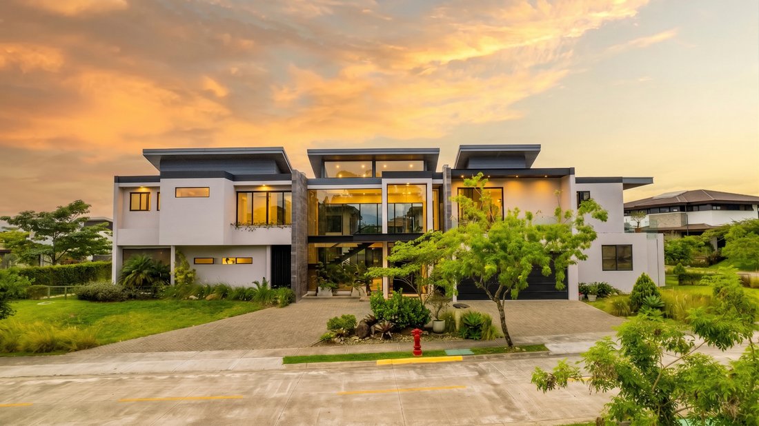 House in San Rafael, Alajuela Province, Costa Rica 1 - 18644762