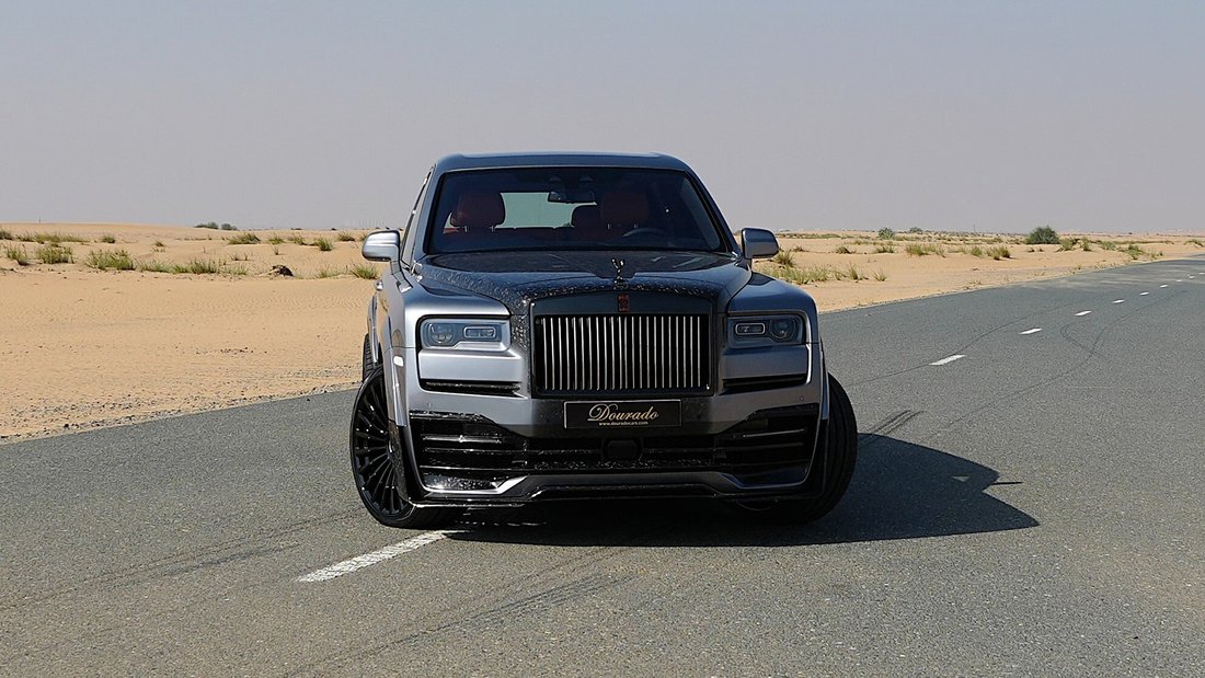 Suv in Dubai, United Arab Emirates 4 - 18648633