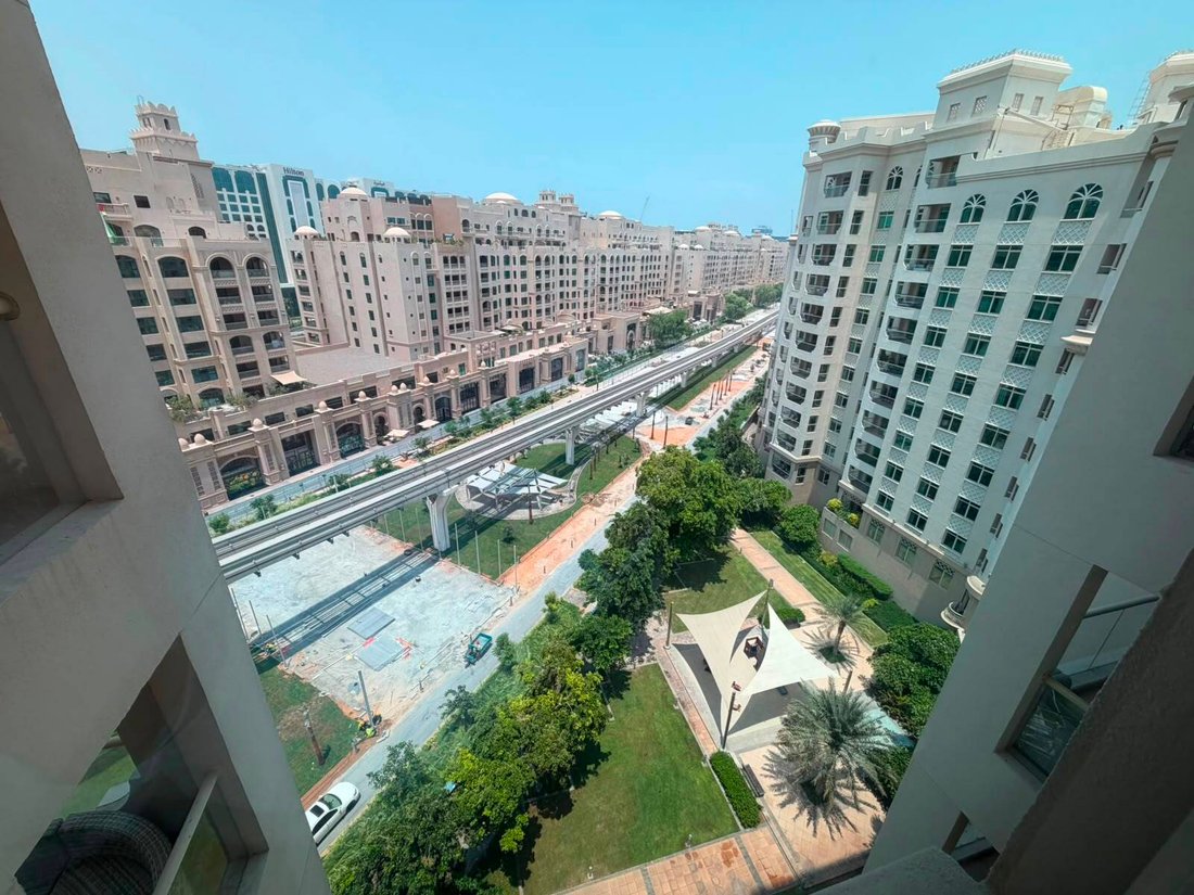Apartment in Al Wasl, Dubai, United Arab Emirates 1 - 18648795