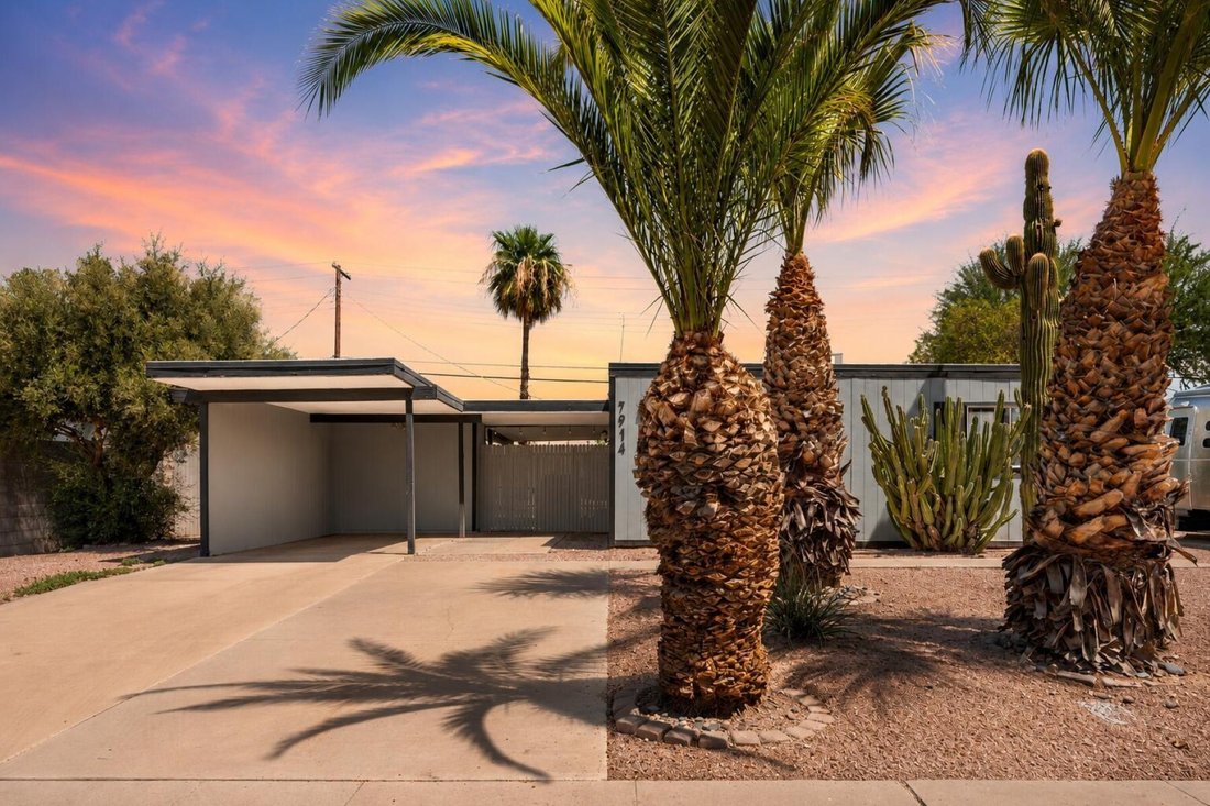 Scottsdale, Arizona, United States 5 - 18648675