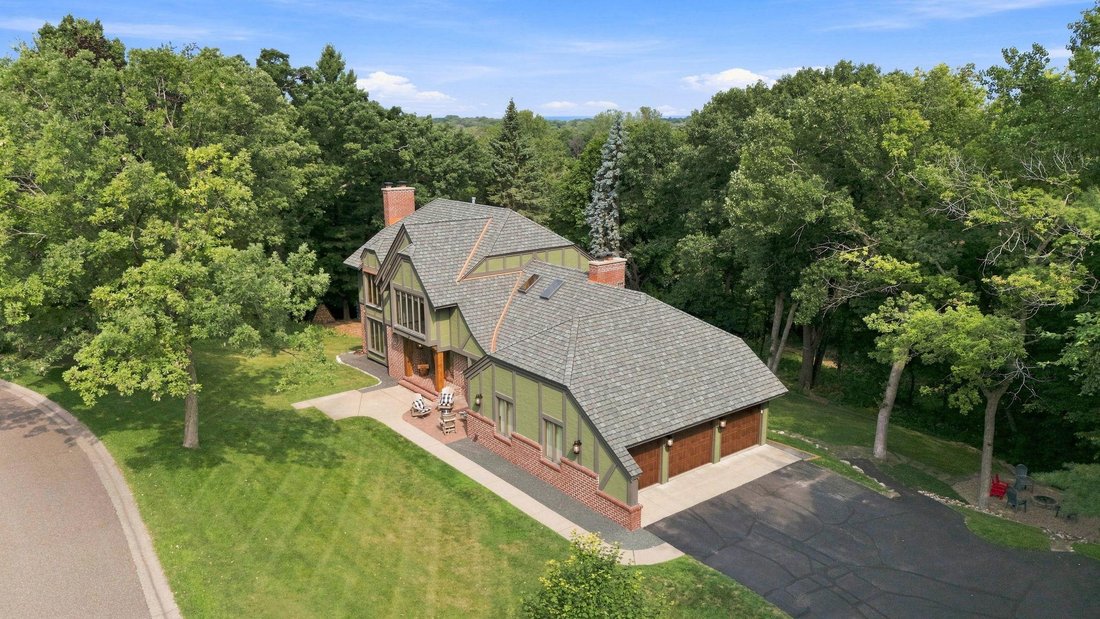 House in Apple Valley, Minnesota, United States 2 - 18649325