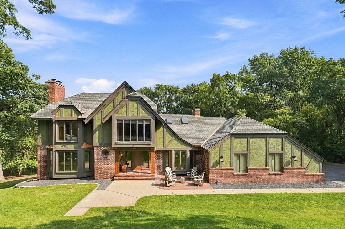 House in Apple Valley, Minnesota, United States 1 - 18649325