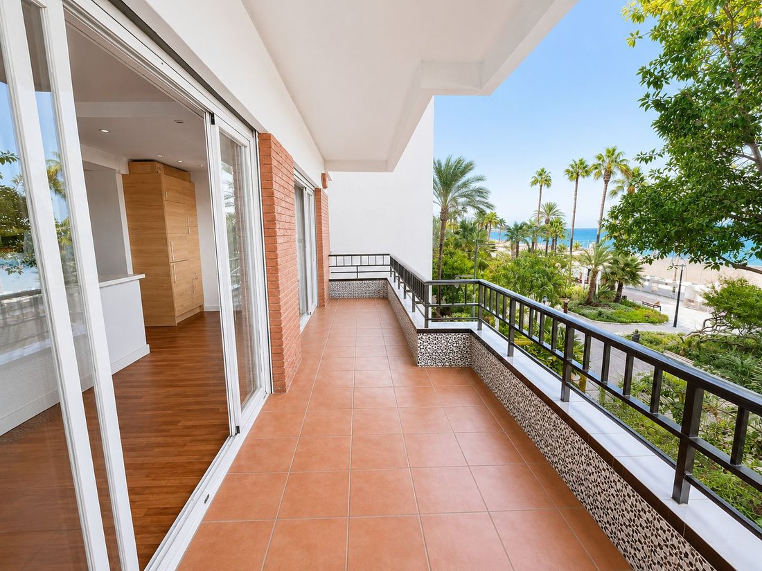 Apartment in Estepona, Andalusia, Spain 2 - 18650022